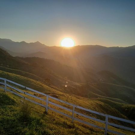 Chales Mirante Pedra Selada Visconde De Mauá Buitenkant foto